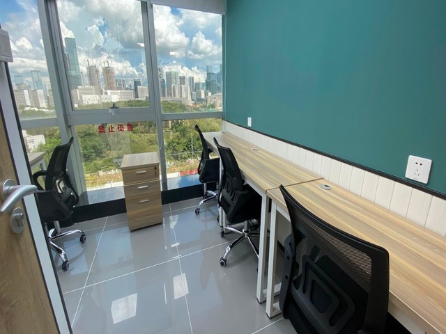 大连会田冲床调试